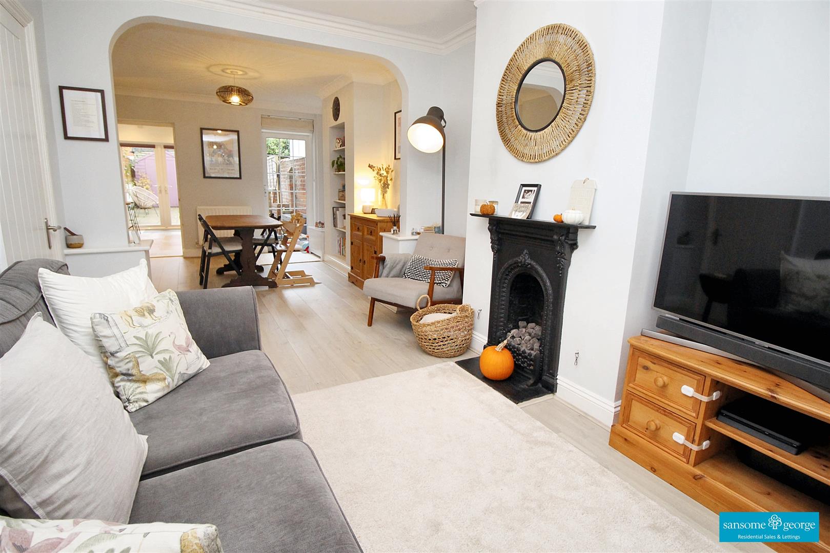 3 bed property in Richmond Road, Reading